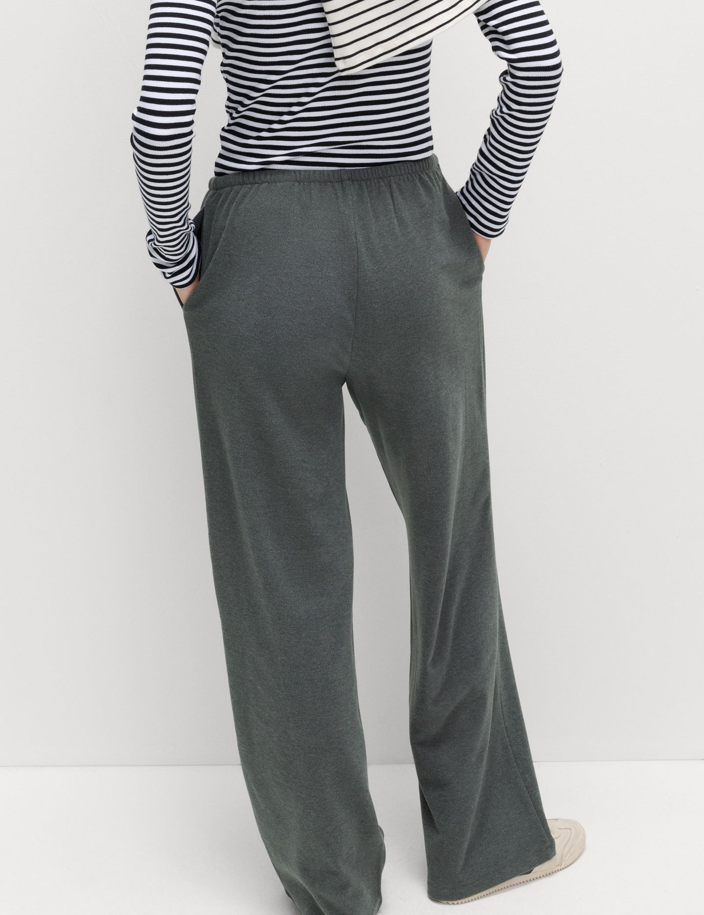Geniş Paçalı Jogger Pantolon