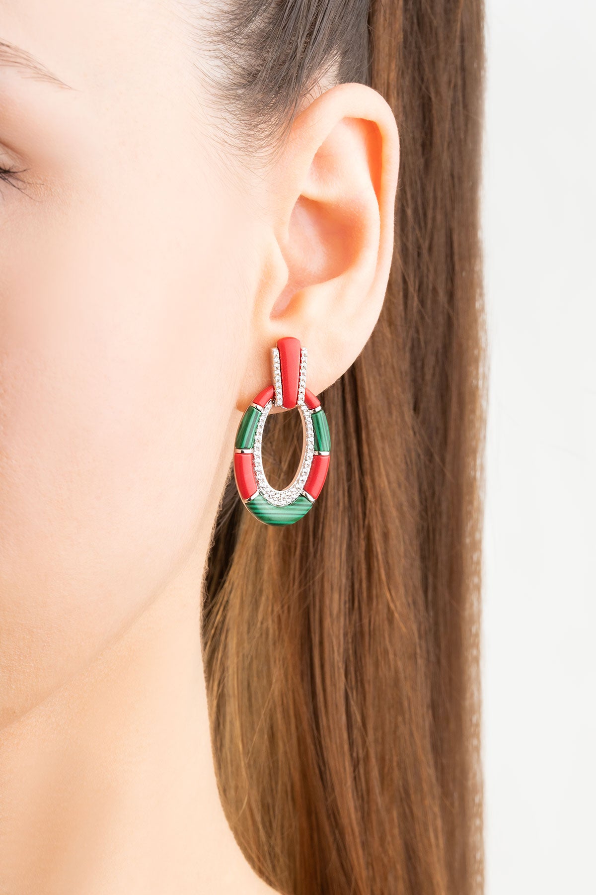 Malahit Ve Mercan Taşlı 18 Ayar Beyaz Altın Kaplama Gümüş Tasarım Kolye 07301390899