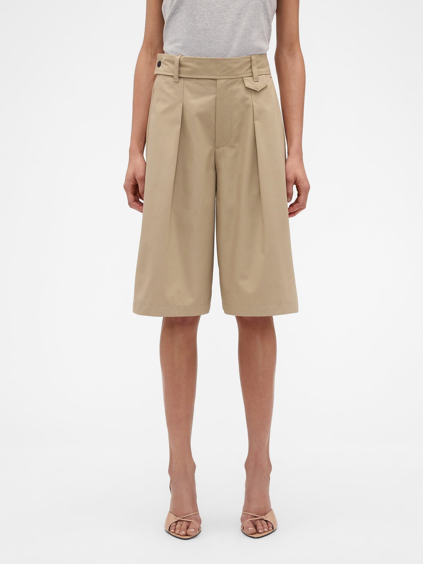 Bej Gap × Victoria Beckham High Rise Pileli Şort
