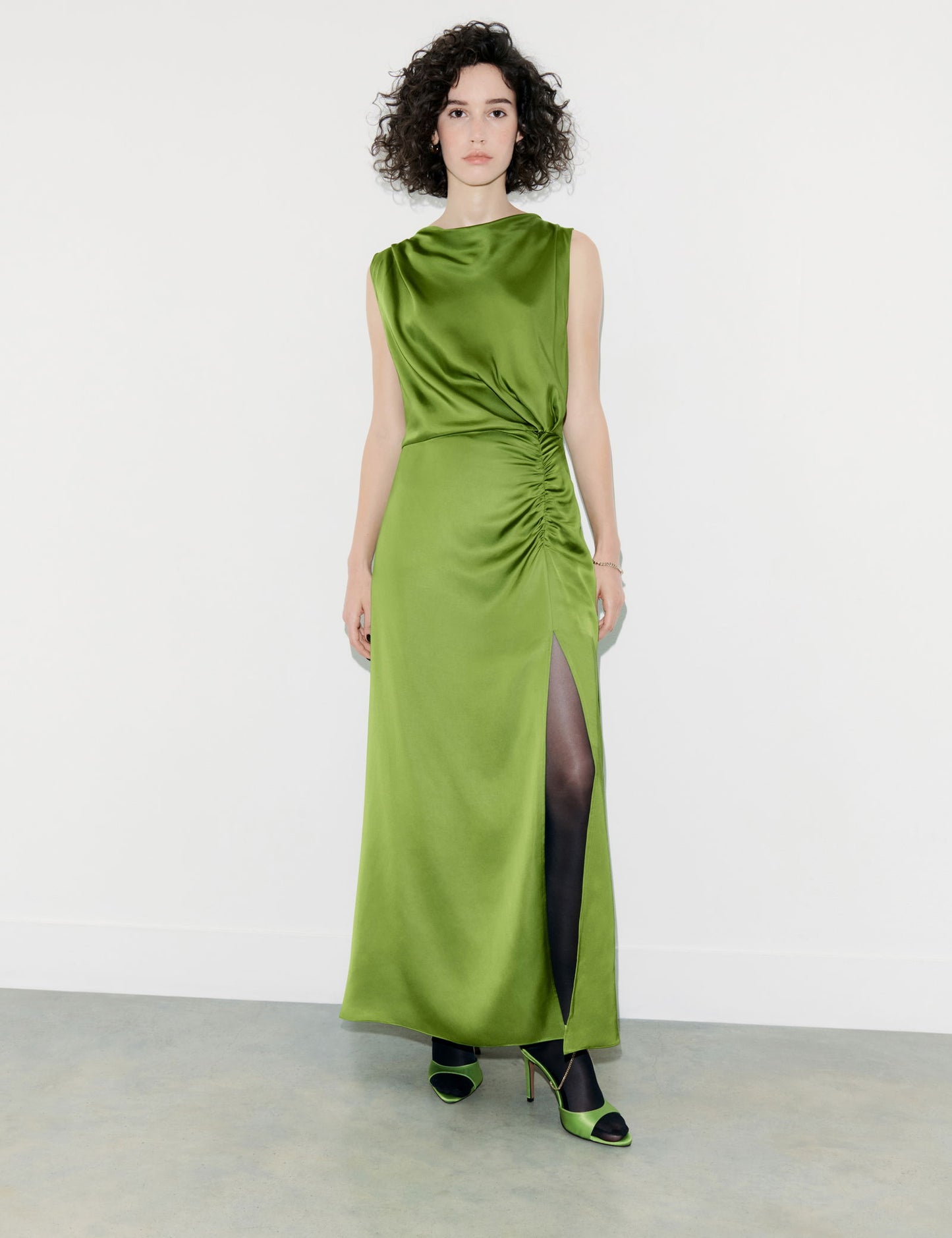 Regular Fit Saten Maxi Elbise