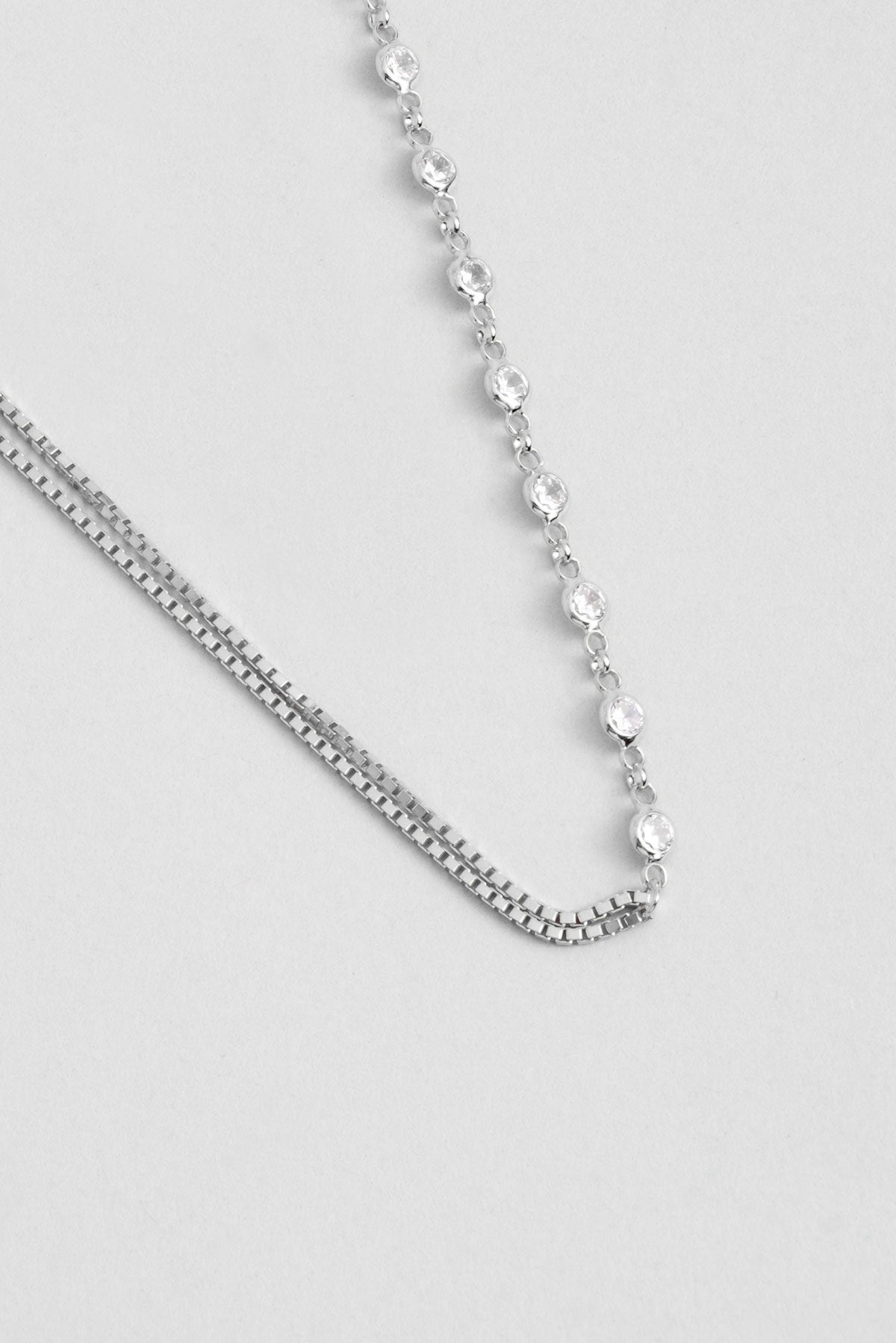 Minimal Tasarım 18 Ayar Beyaz Altın Kaplama 45 Cm Gümüş Kolye 1161460199