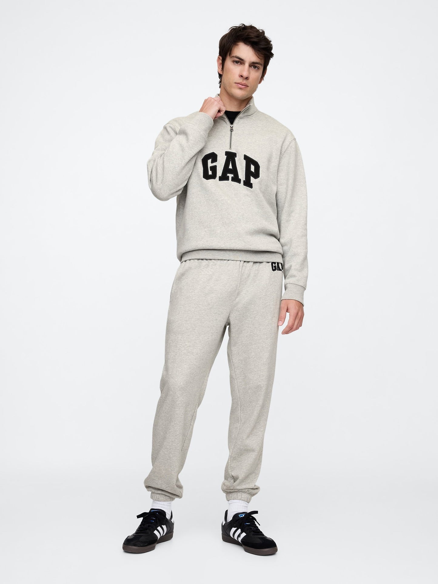 Gri Gap Logo Fransız Havlu Kumaş Jogger Eşofman Altı