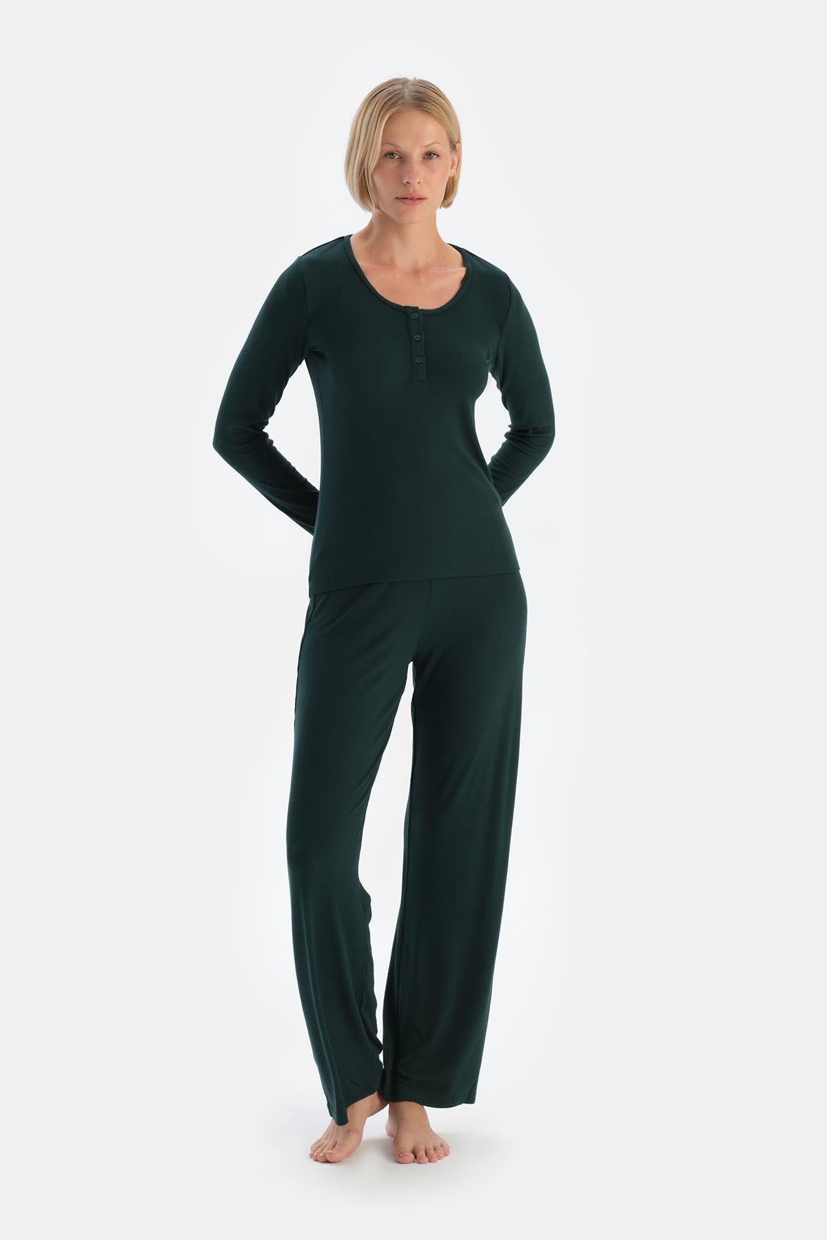 Koyu Yeşil Uzun Kollu Viskon Kaşkorse Pijama Takımı