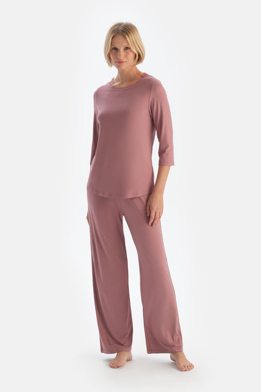 Gül Kurusu Kayık Yaka Dantel Detaylı Pijama Takımı