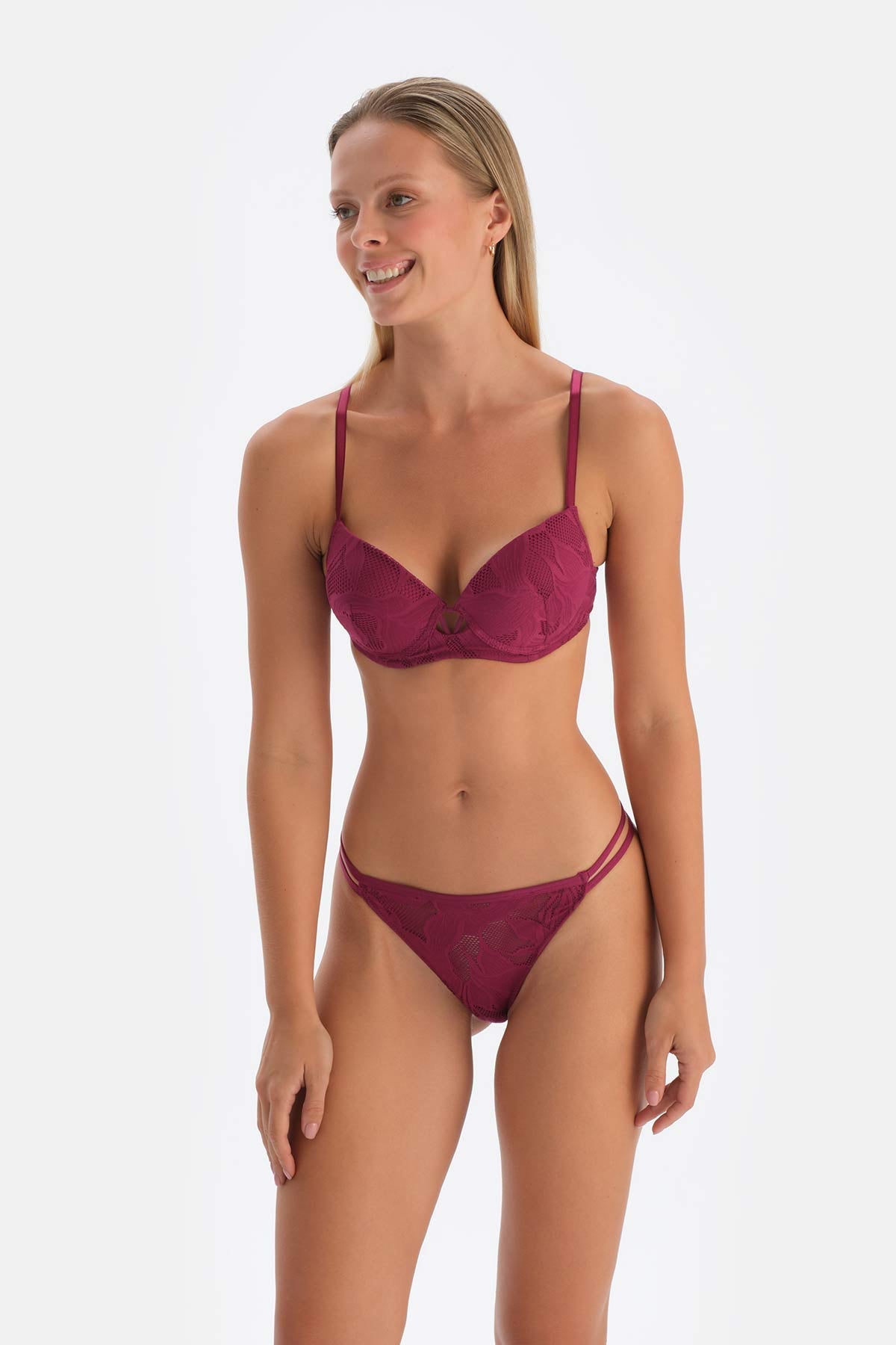 Mürdüm Dantelli G-string Külot