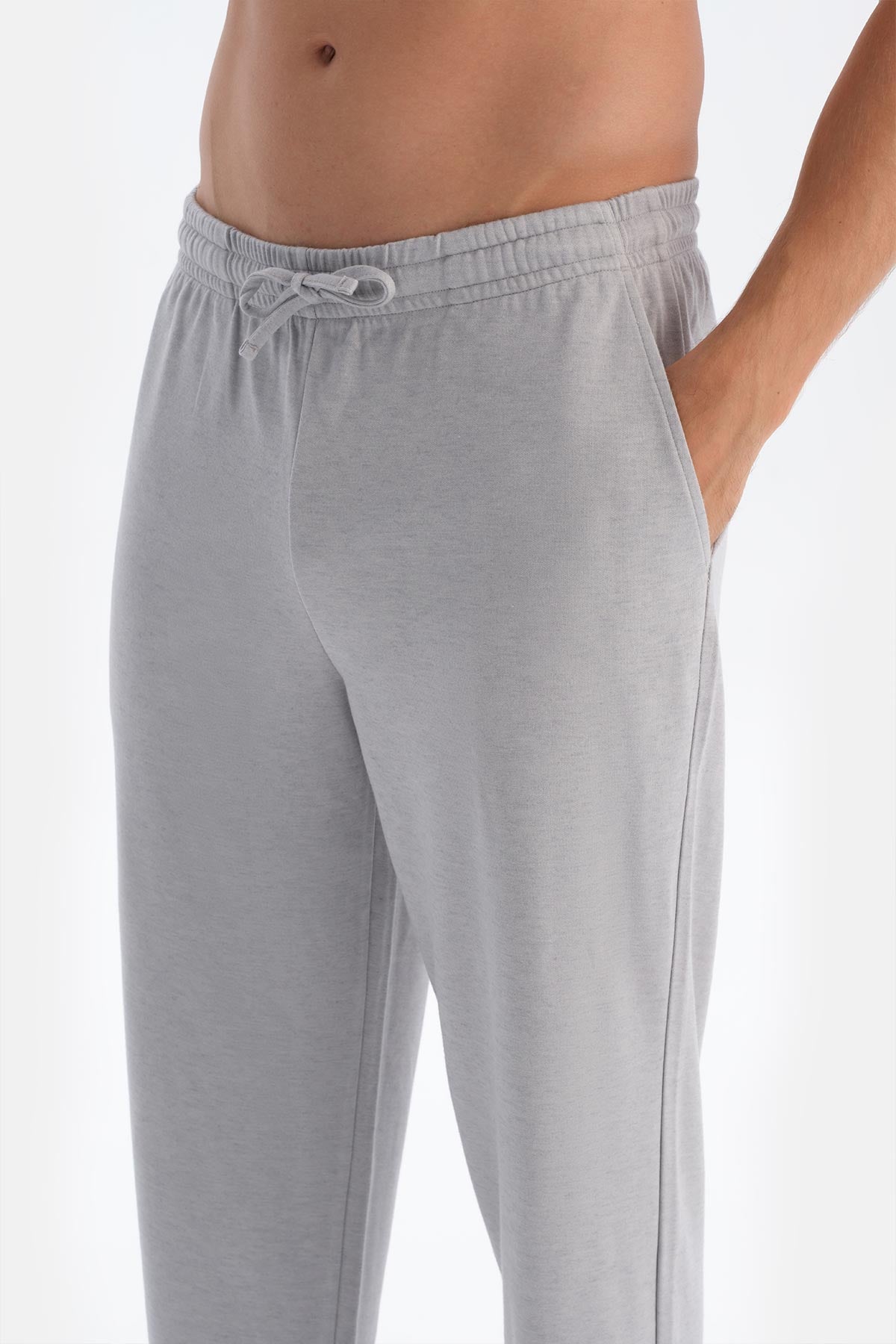 Açık Gri Bisiklet Yaka Uzun Kollu Yünlü Pijama Takımı