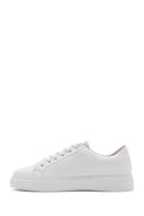 Kadın Beyaz Bağcıklı Deri Sneaker