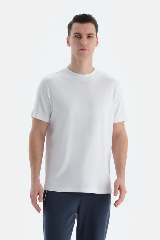 Beyaz Ipek Apre Interlok Bisiklet Yaka Tişört