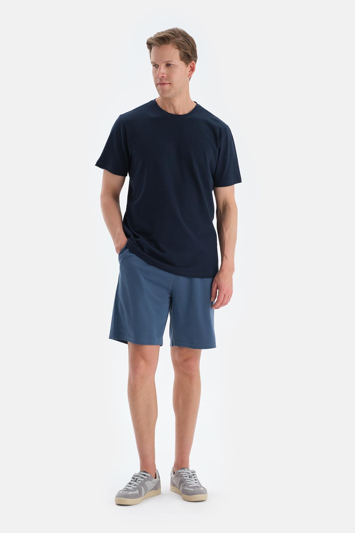 Lacivert Bisiklet Yaka Kısa Kollu Örme Keten Tişört