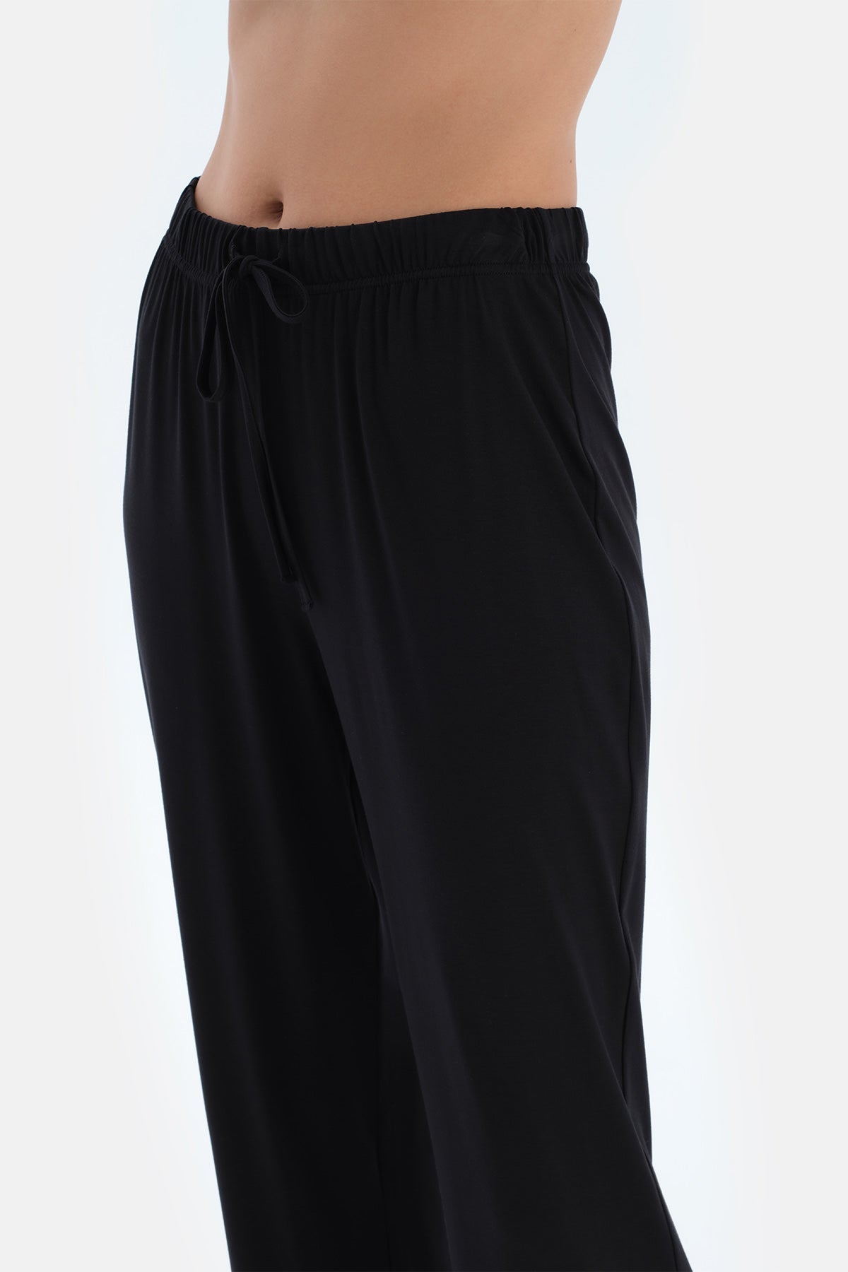 Siyah Basıc Kısa Kollu Tişört Pantolon Pijama Takımı