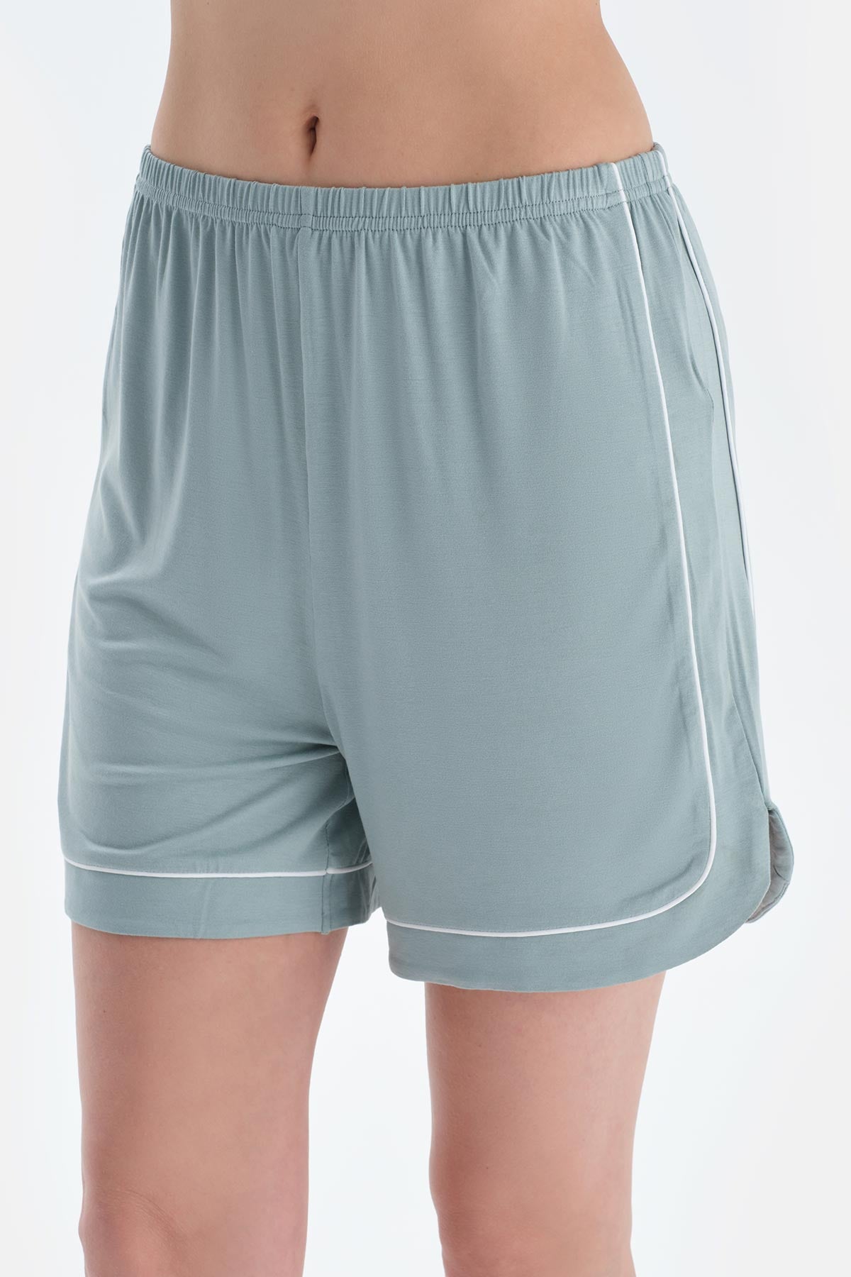 Su Yeşili Biye Detaylı Kısa Kollu Gömlek Şort Pijama Takımı
