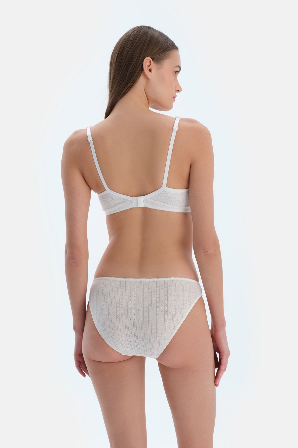 Ekru Poıntel Balenli Sütyen