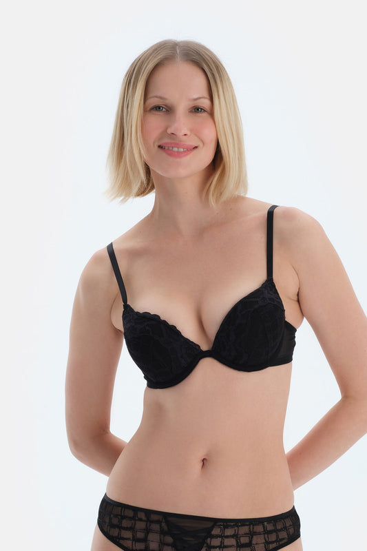 Siyah Extra Tam Dolgulu Dantelli Sütyen