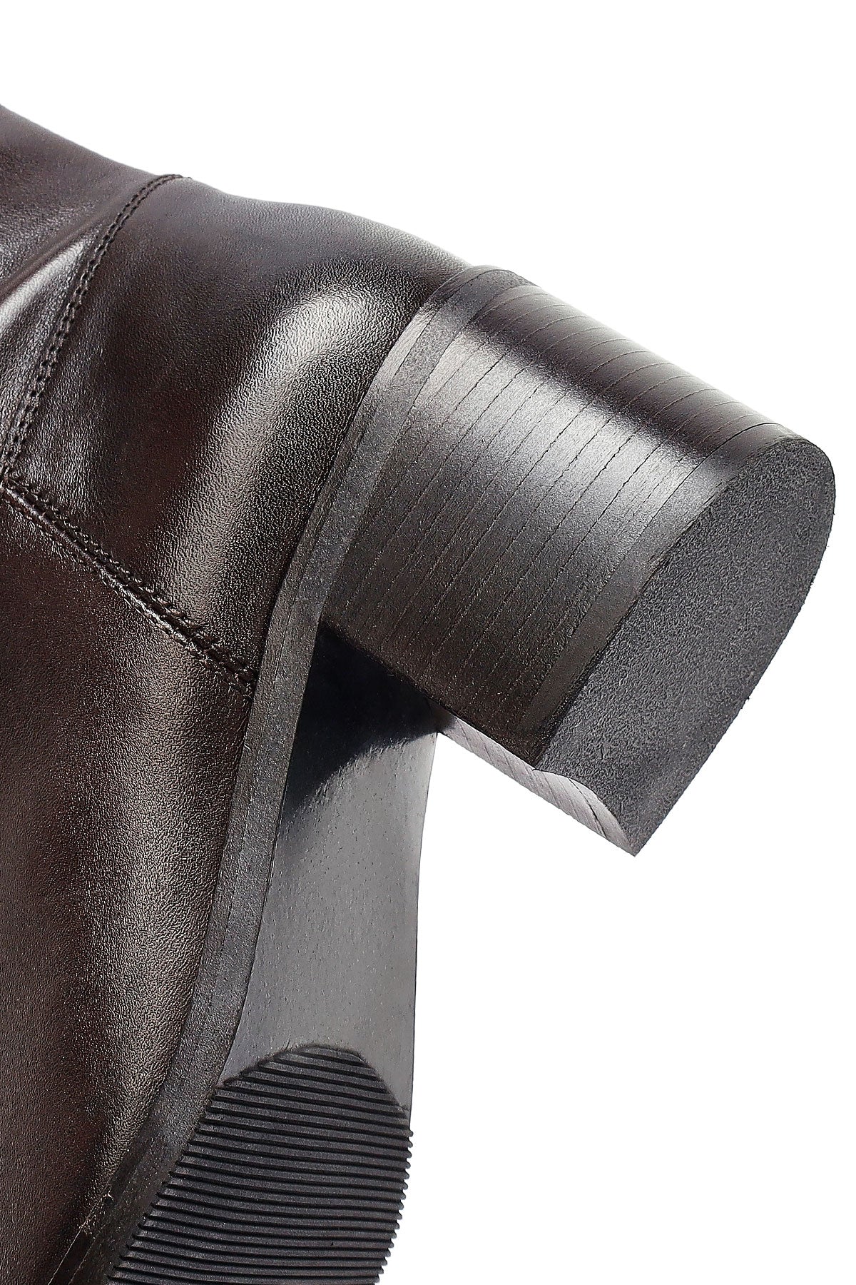 Kadın Kahverengi Fermuarlı Kalın Topuklu Deri Çizme