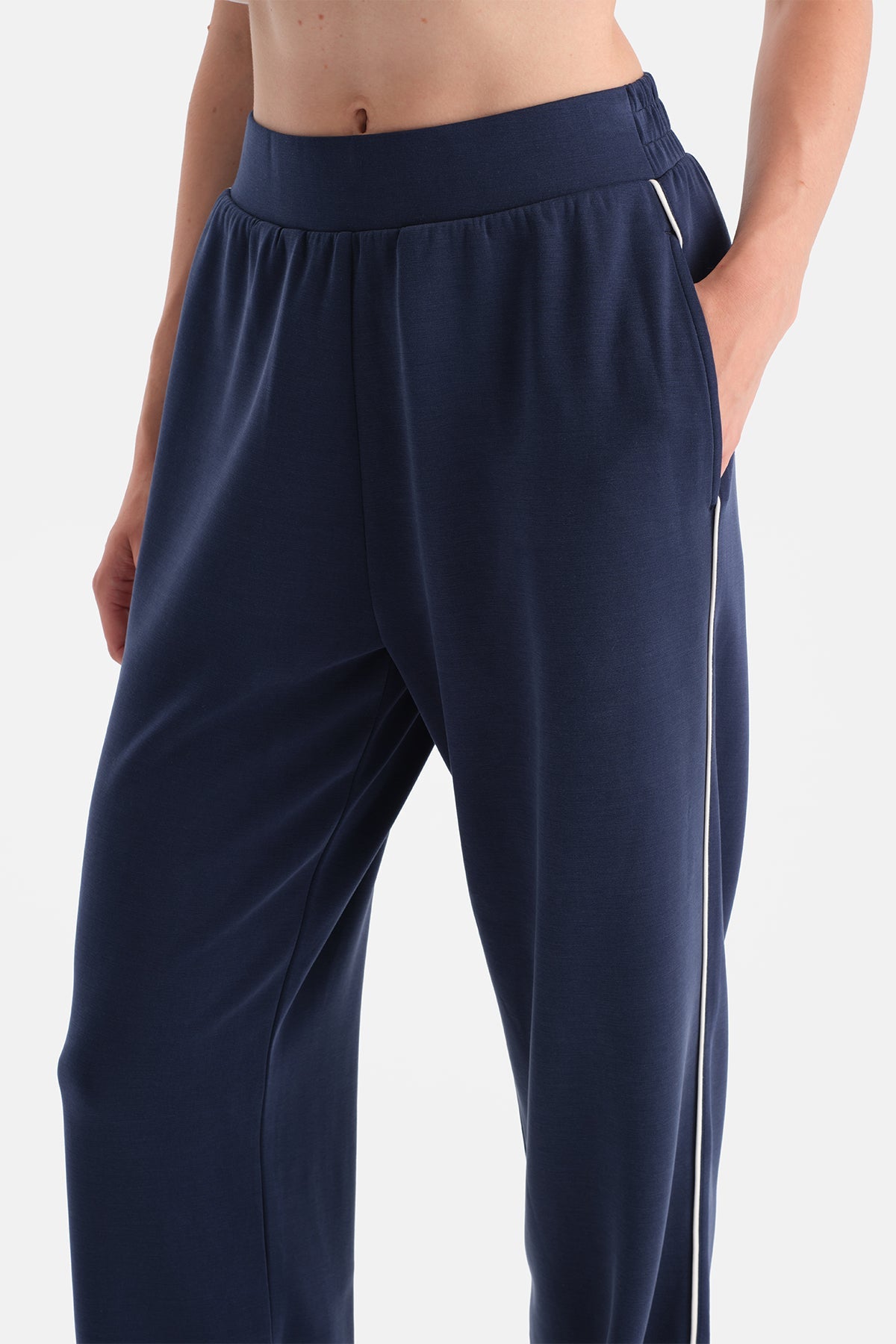 Lacivert Kadın Modal Tek Biye Detaylı Eşofman Altı