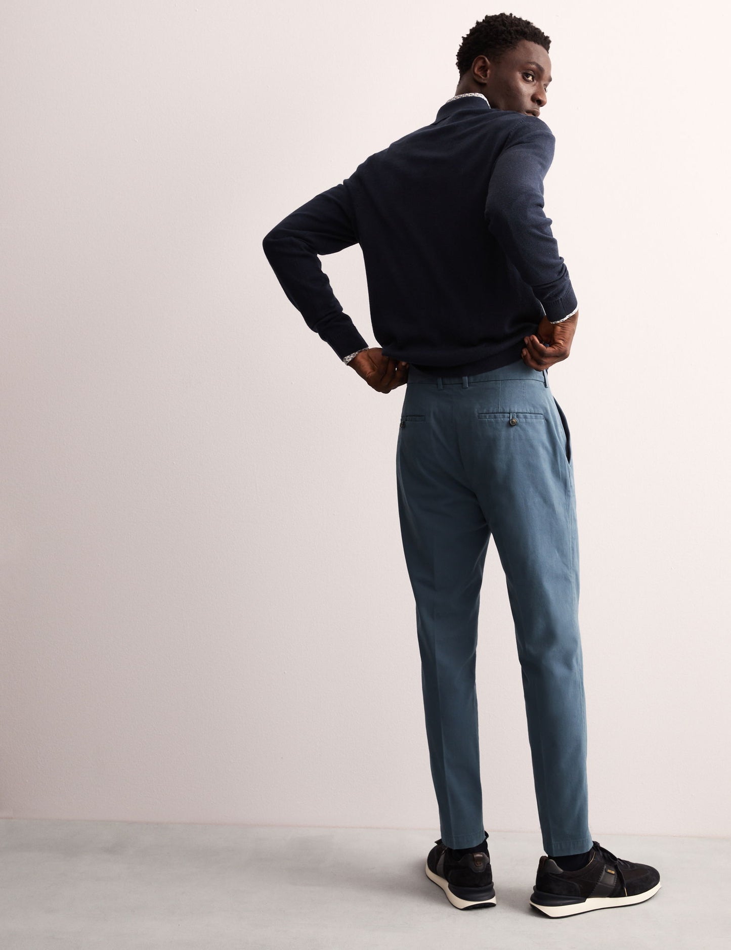 Tapered Fit Italian Chino Pantolon