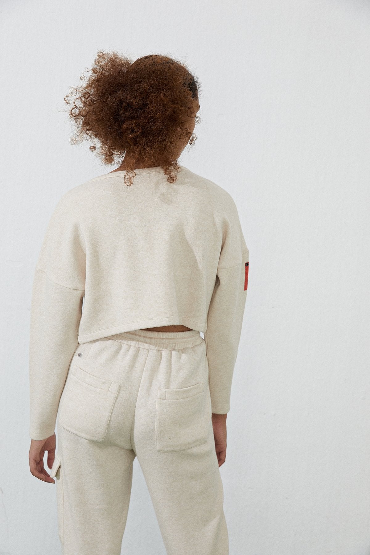 Ekru Basic Kısa Sweatshirt
