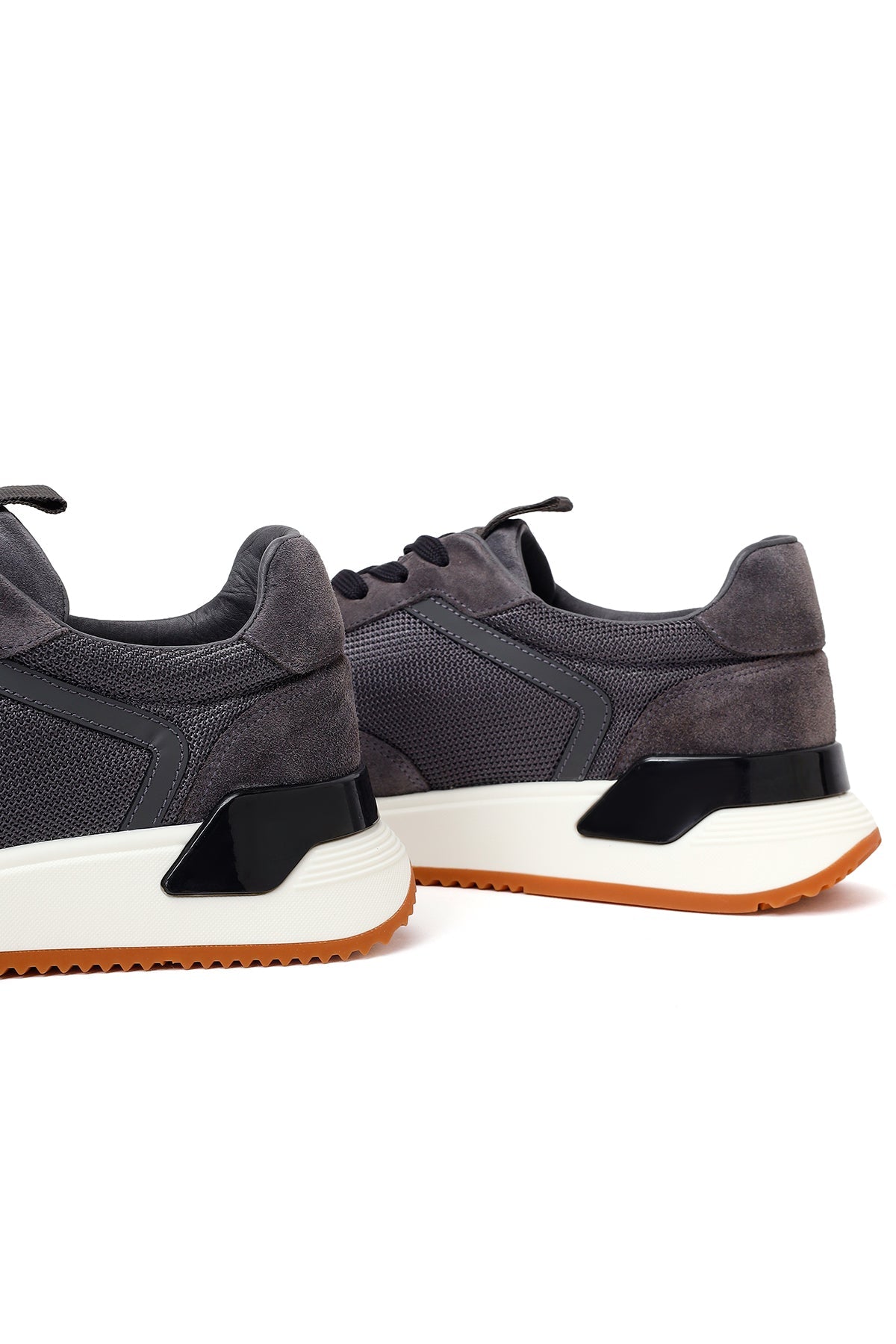 Erkek Gri Bağcıklı Kalın Tabanlı Deri Sneaker