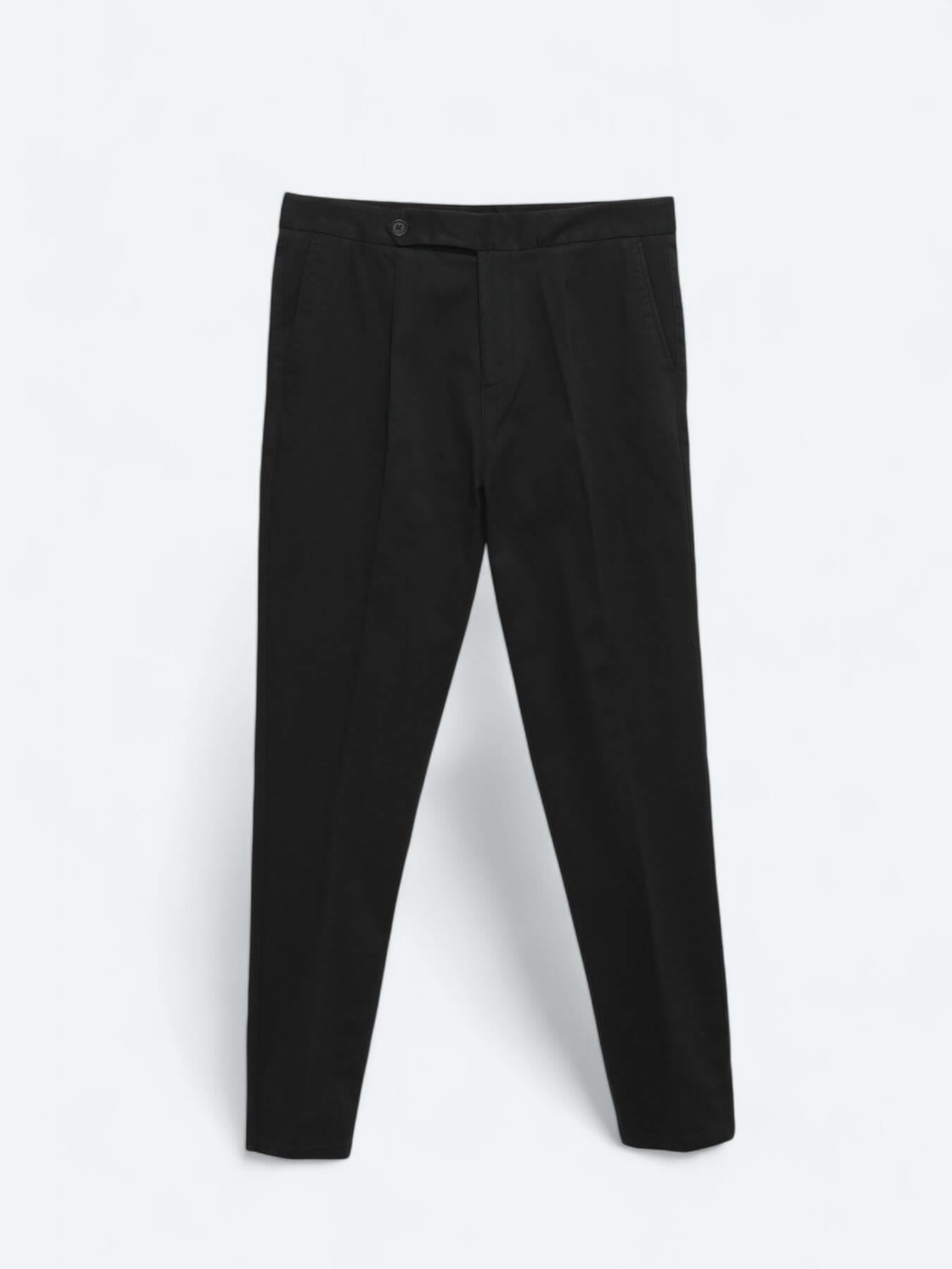 Siyah Dokuma Carrot Fit Casual Pamuk Karışımlı Pantolon
