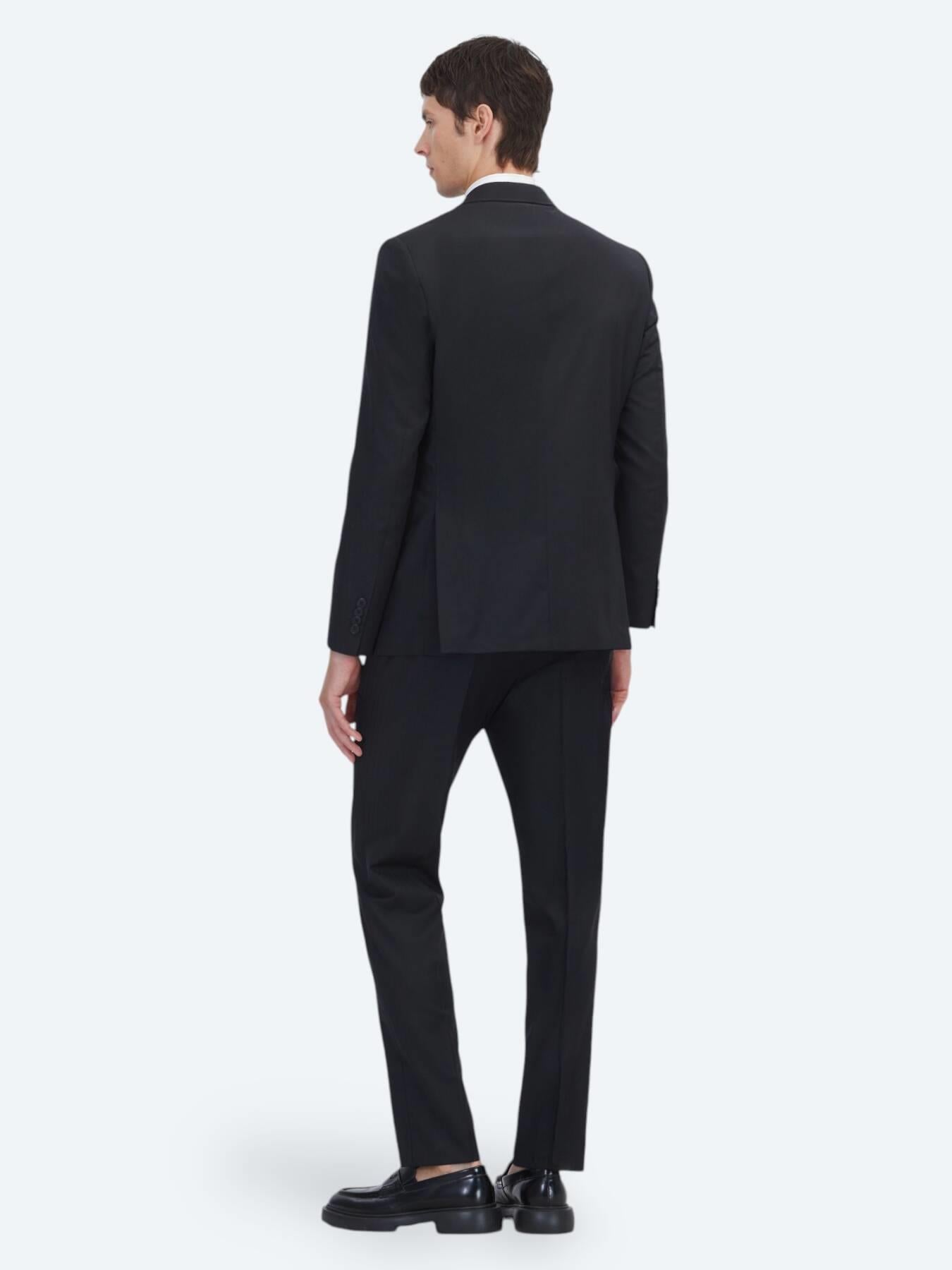 Siyah Modern Fit %100 Yün Takım Elbise
