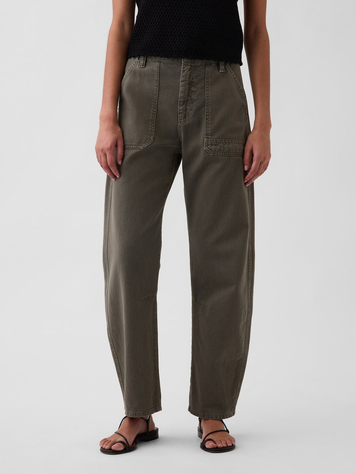 Haki Mid Rise Barrel Utility Ankle Pantolon