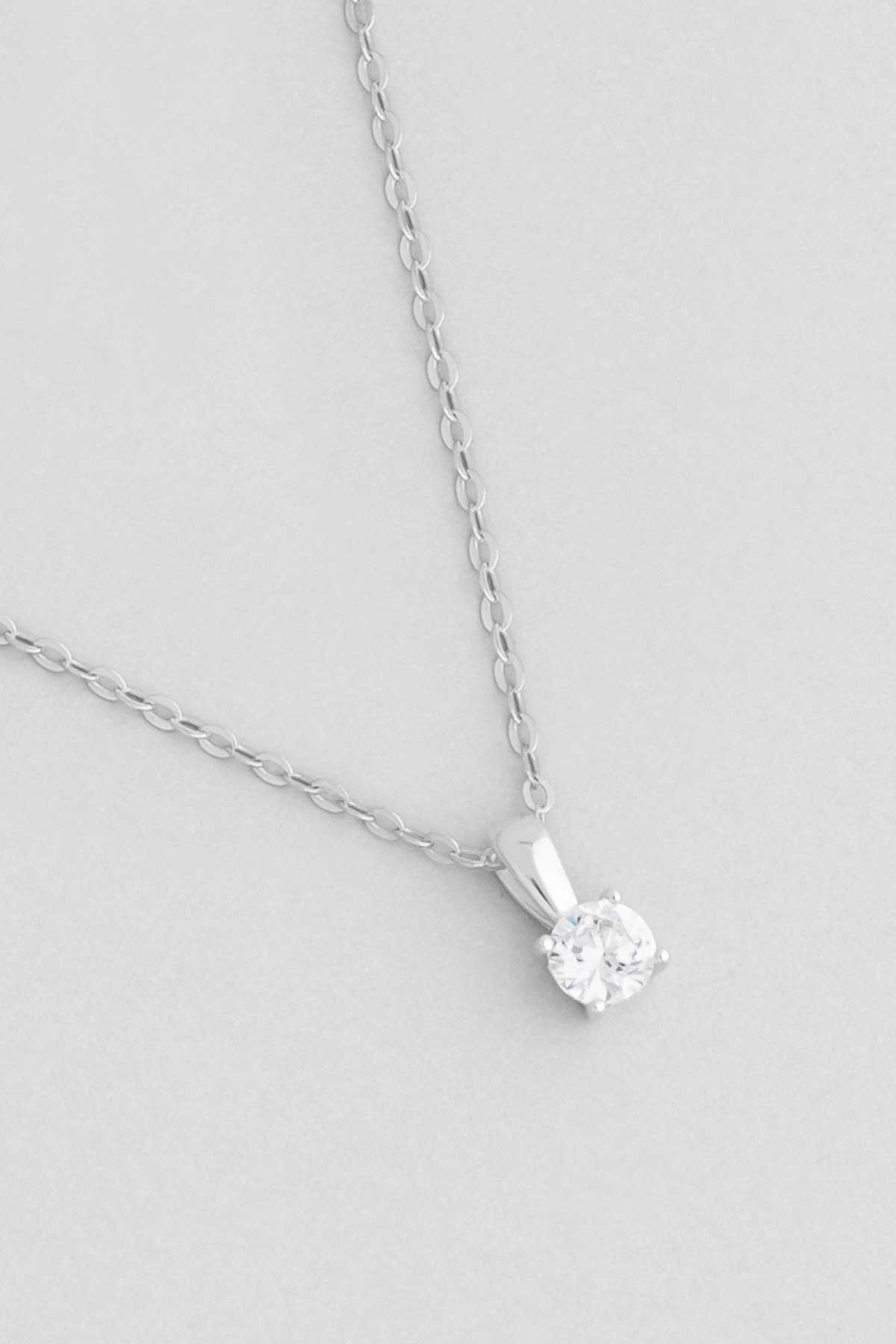Minimal Taşlı 18 Ayar Beyaz Altın Kaplama 43 Cm Gümüş Tektaş Kolye 5113870199