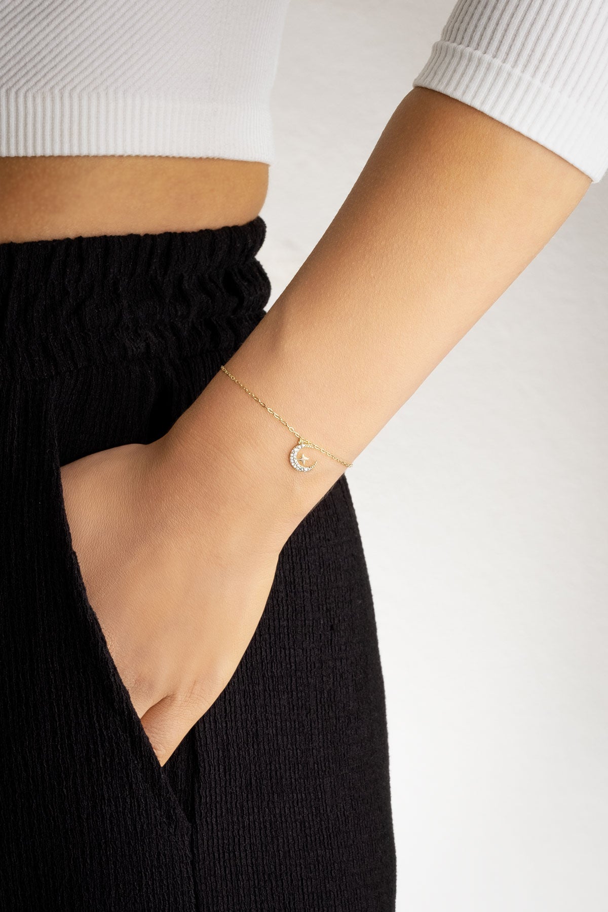 Ay Yıldız Figürlü 18 Ayar Beyaz Altın Kaplama Gümüş Bileklik 5153040199