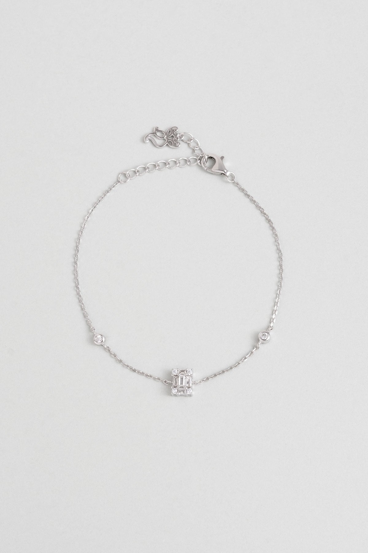 Minimal 18 Ayar Beyaz Altın Kaplama 19 Cm Gümüş Baget Bileklik 5165360199