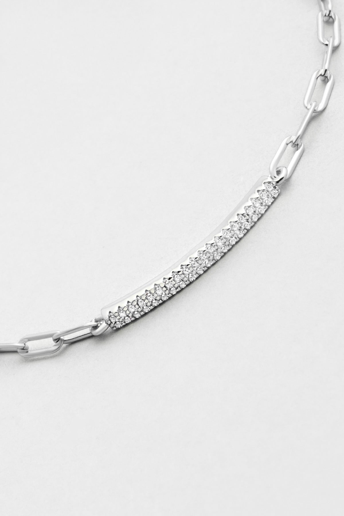 Noemi 18 Ayar Beyaz Altın Kaplama 19 Cm Gümüş Minimal Bileklik 5171890199