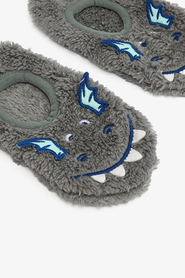 Gri Erkek Çocuk Dragon Nakışlı Aksesuarlı Kaymaz Taban Ev Patiği