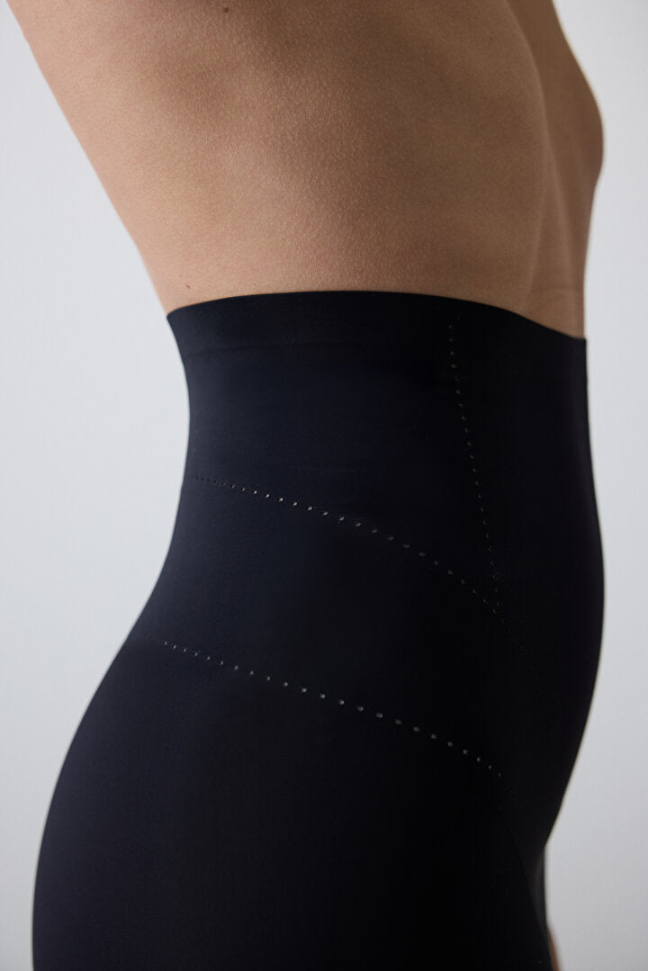 #izbırakmaz Siyah Light Yüksek Bel Slip Korse
