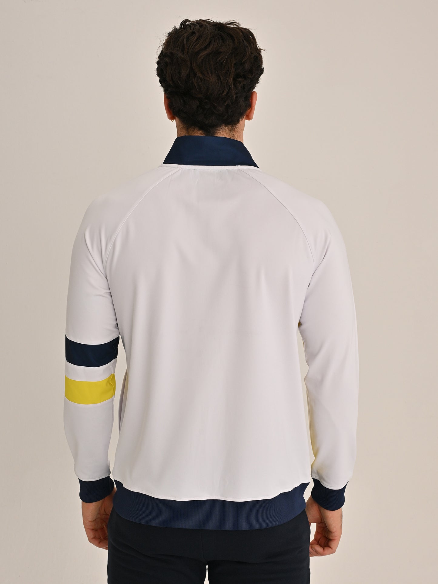 Fenerbahçe Beyaz Tribün Sarı Lacivert Şeritli Erkek Sweatshirt