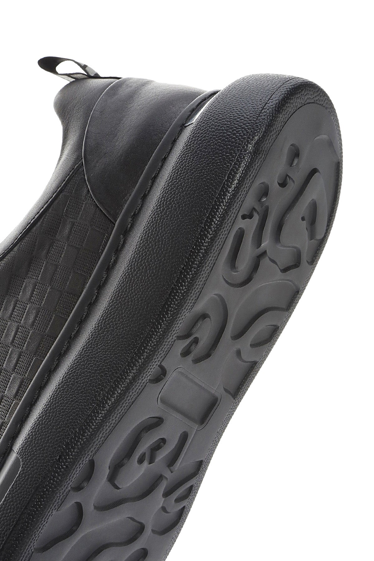Erkek Siyah Bağcıklı Kalın Tabanlı Deri Sneaker
