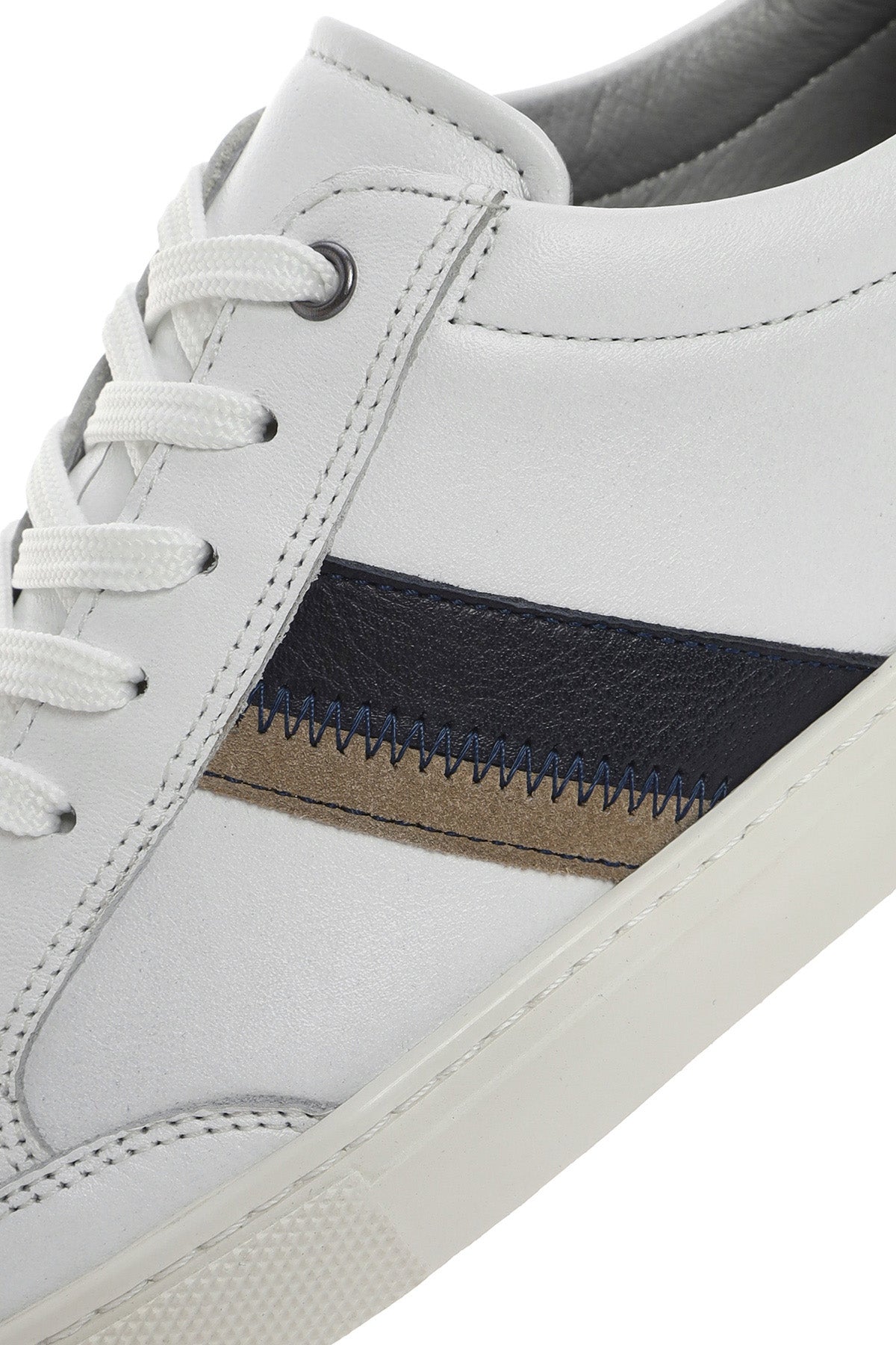 Erkek Beyaz Bağcıklı Deri Sneaker