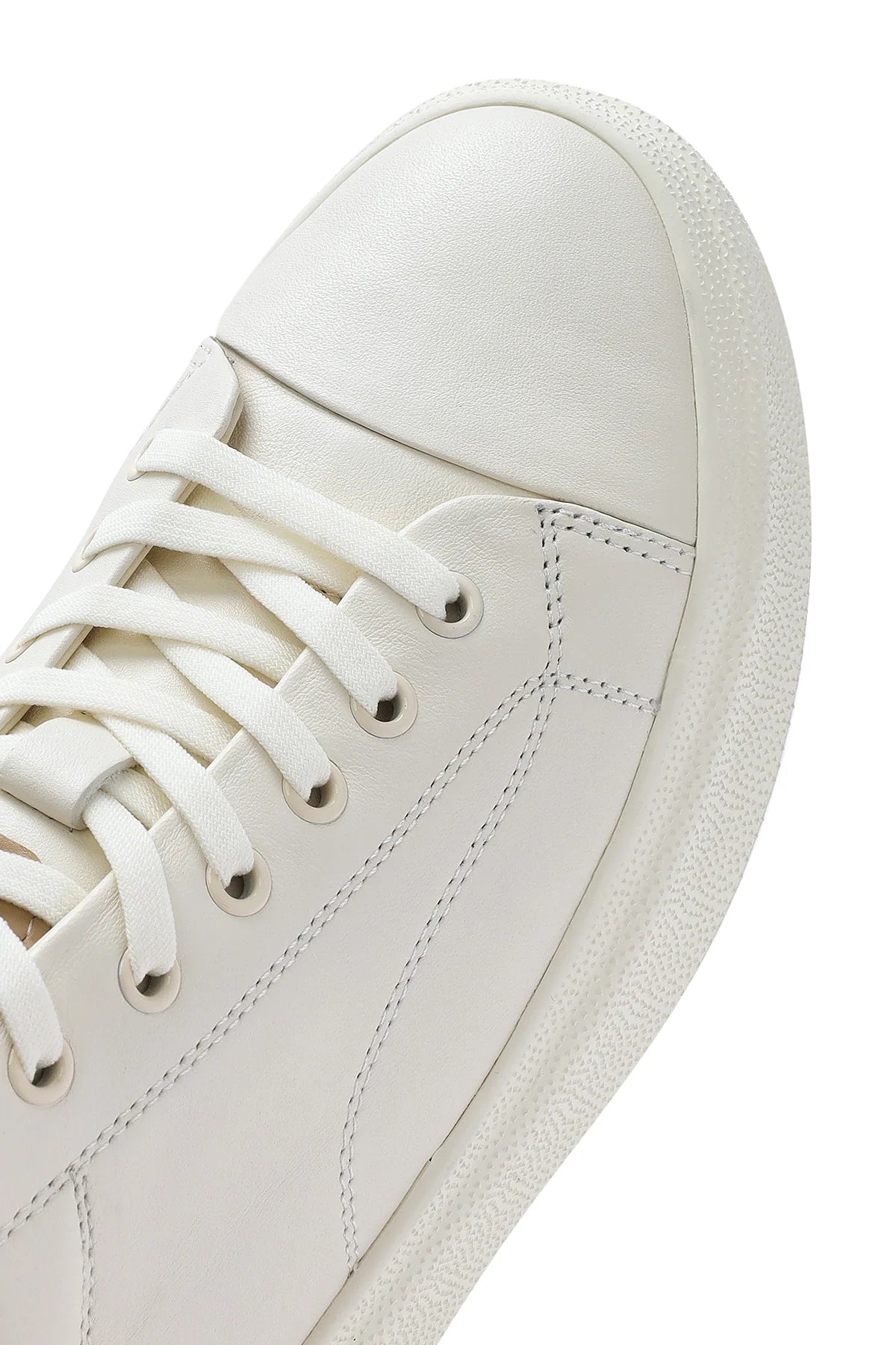 Erkek Beyaz Bağcıklı Kalın Tabanlı Deri Sneaker