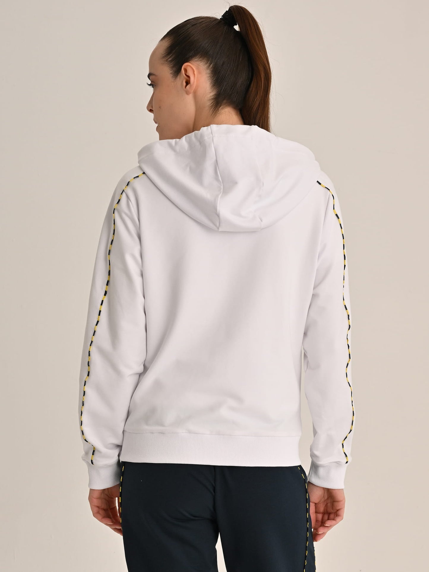 Fenerbahçe Beyaz Tribün Basic Kadın Sweatshirt