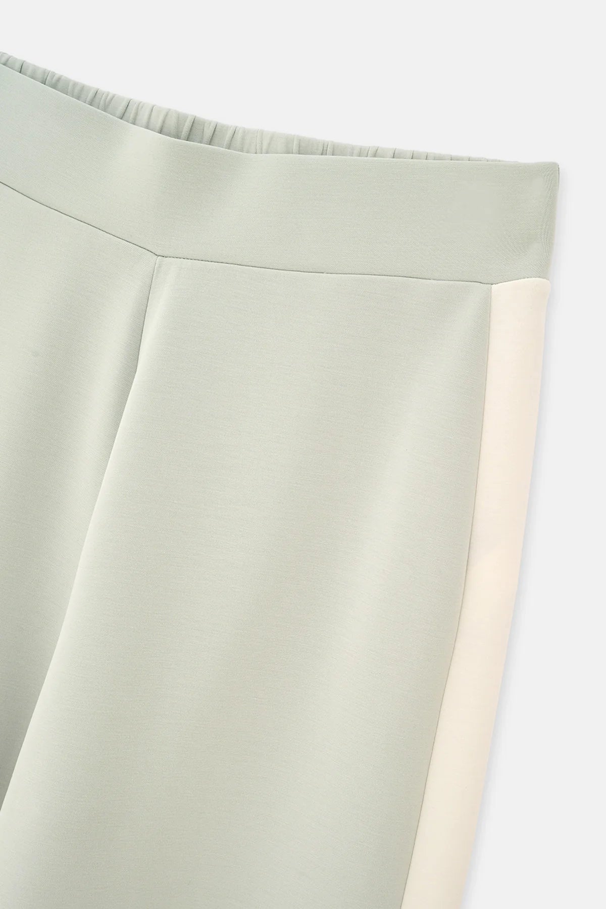 Ada Çayı Modal Karışımlı Yan Şerit Detaylı Pantolon