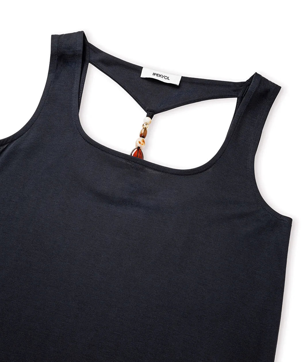 Siyah Boncuk Aksesuarlı Cutout Tişört Is1260070164001 | Ipekyol