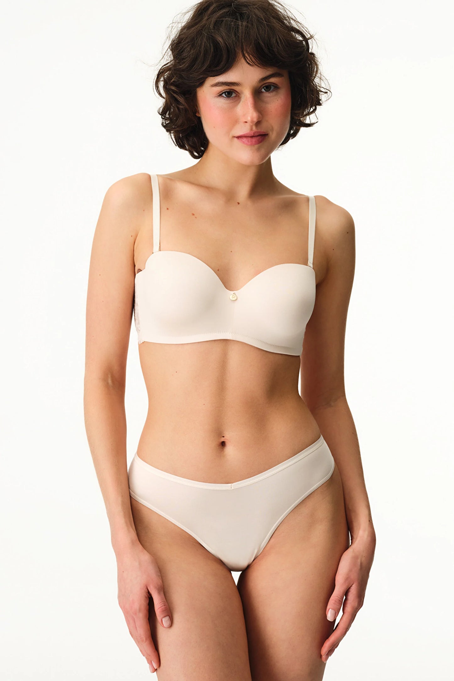Essentials V Shape Brazilian