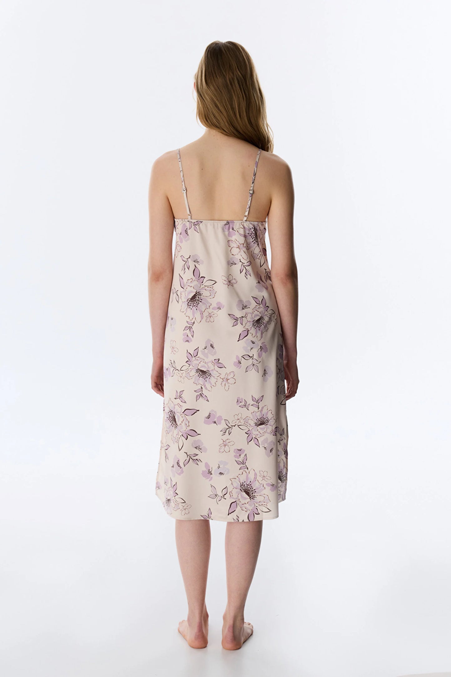 Pastel Bej Petal Saten Gecelik