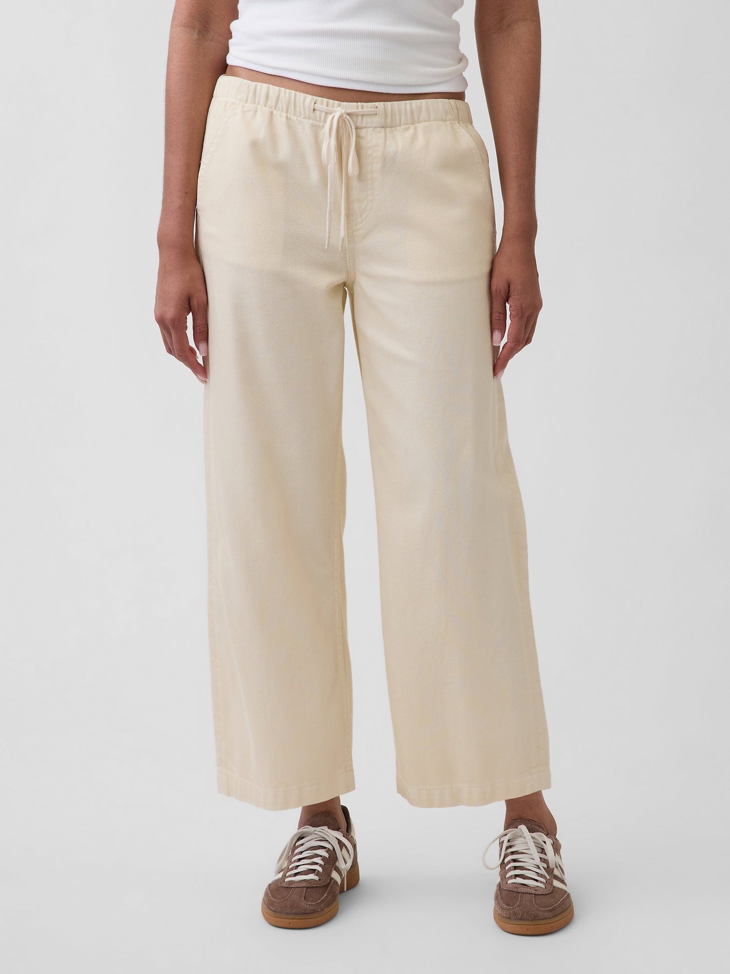 Krem Low Rise Ultrasoft '90s Loose Easy Crop Jean Pantolon
