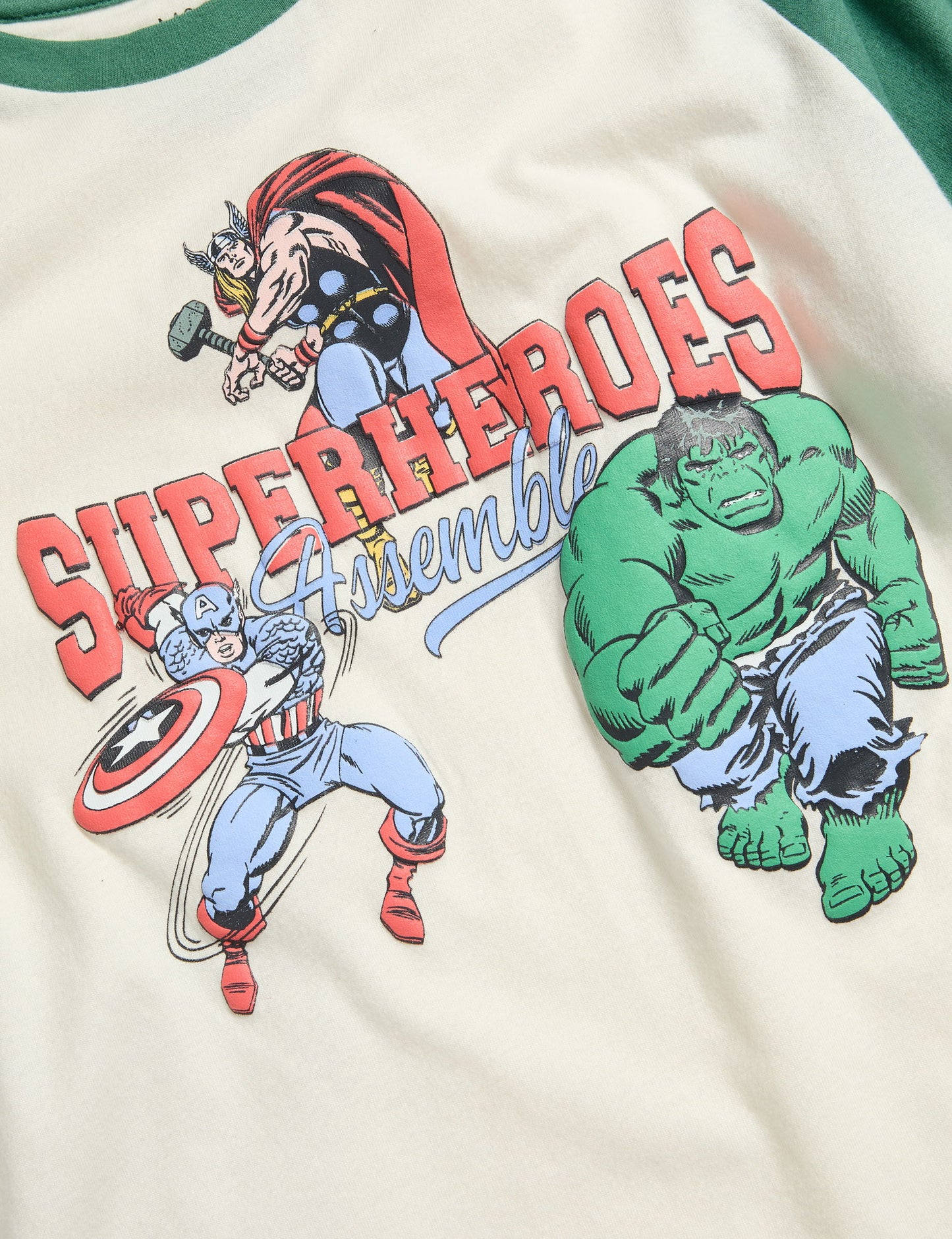 Pamuk Karışımlı Avengers Grafik Baskılı Pijama (3–12 Yaş)