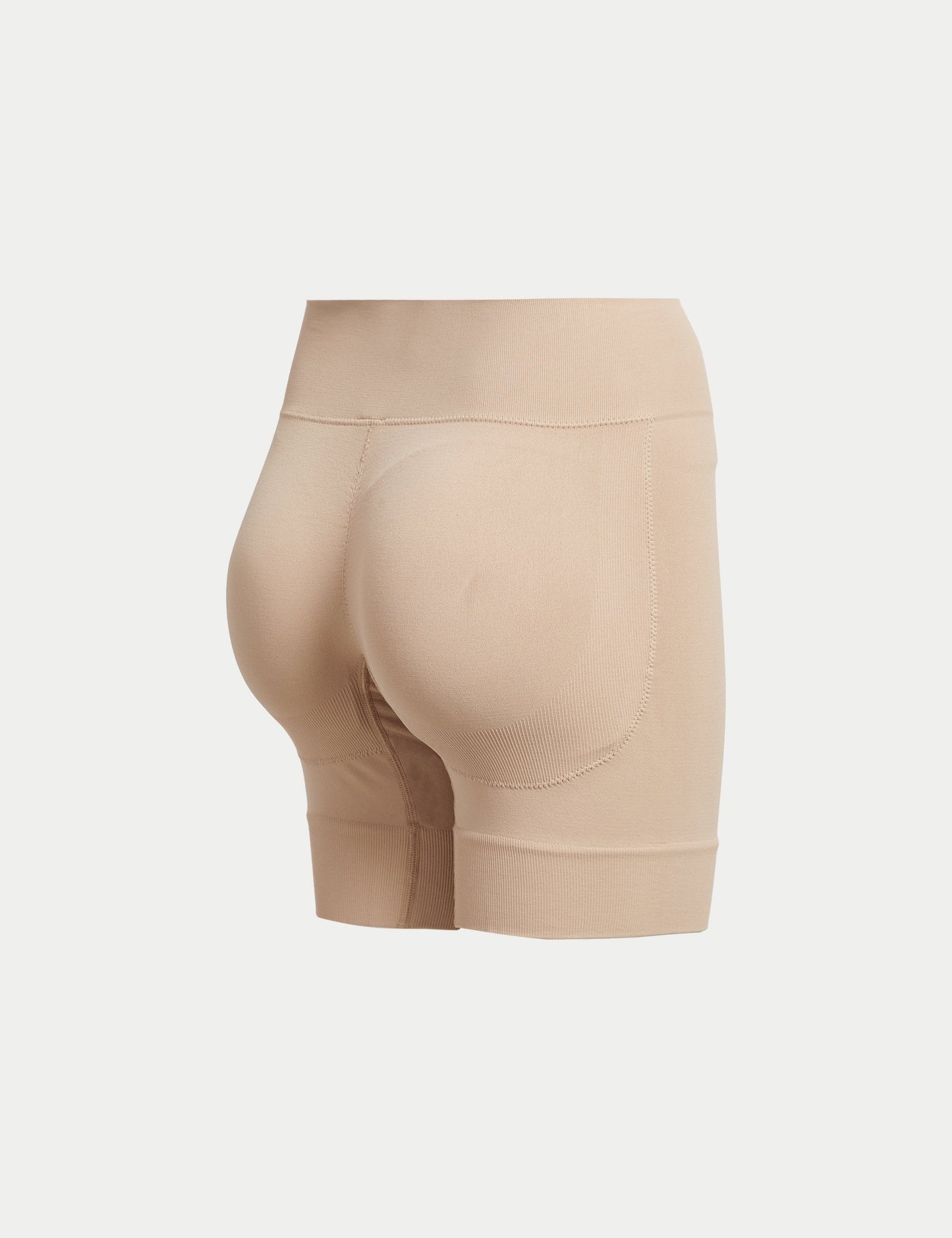 Cool Comfort™ Dikişsiz Kalça Şekillendirici Şort Korse