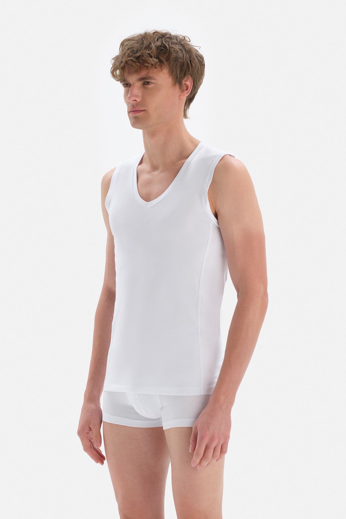 Beyaz Penye V Yaka Kolsuz Erkek Fanila