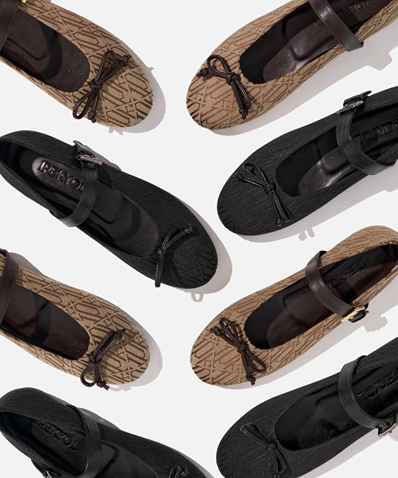 Fiyonklu Monogram Jakarlı Babet