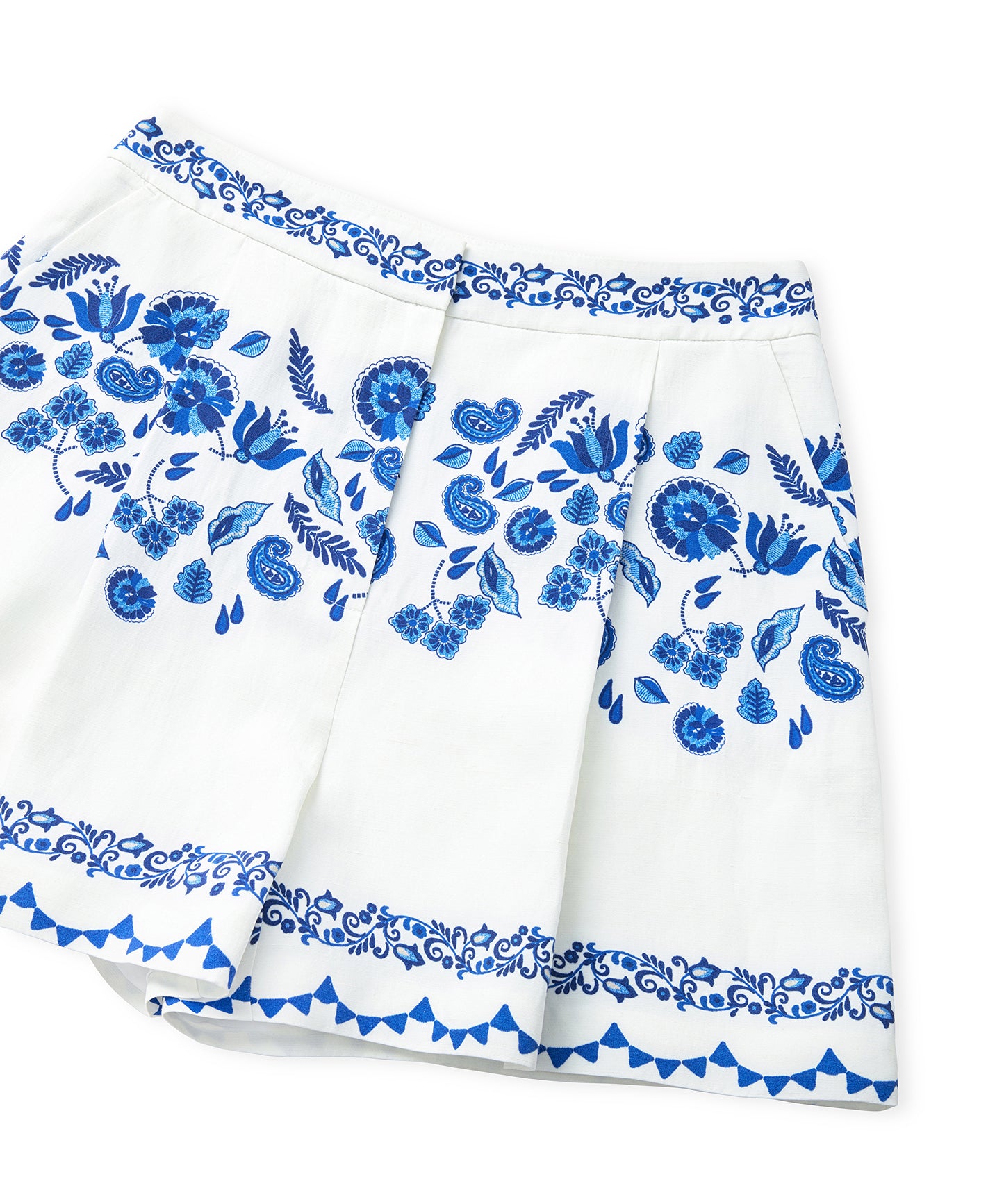 Çiçek Desen Pileli Şort