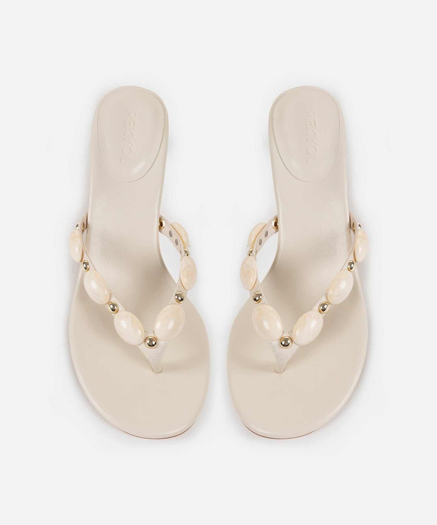 Kontrast Aksesuarlı Topuklu Terlik