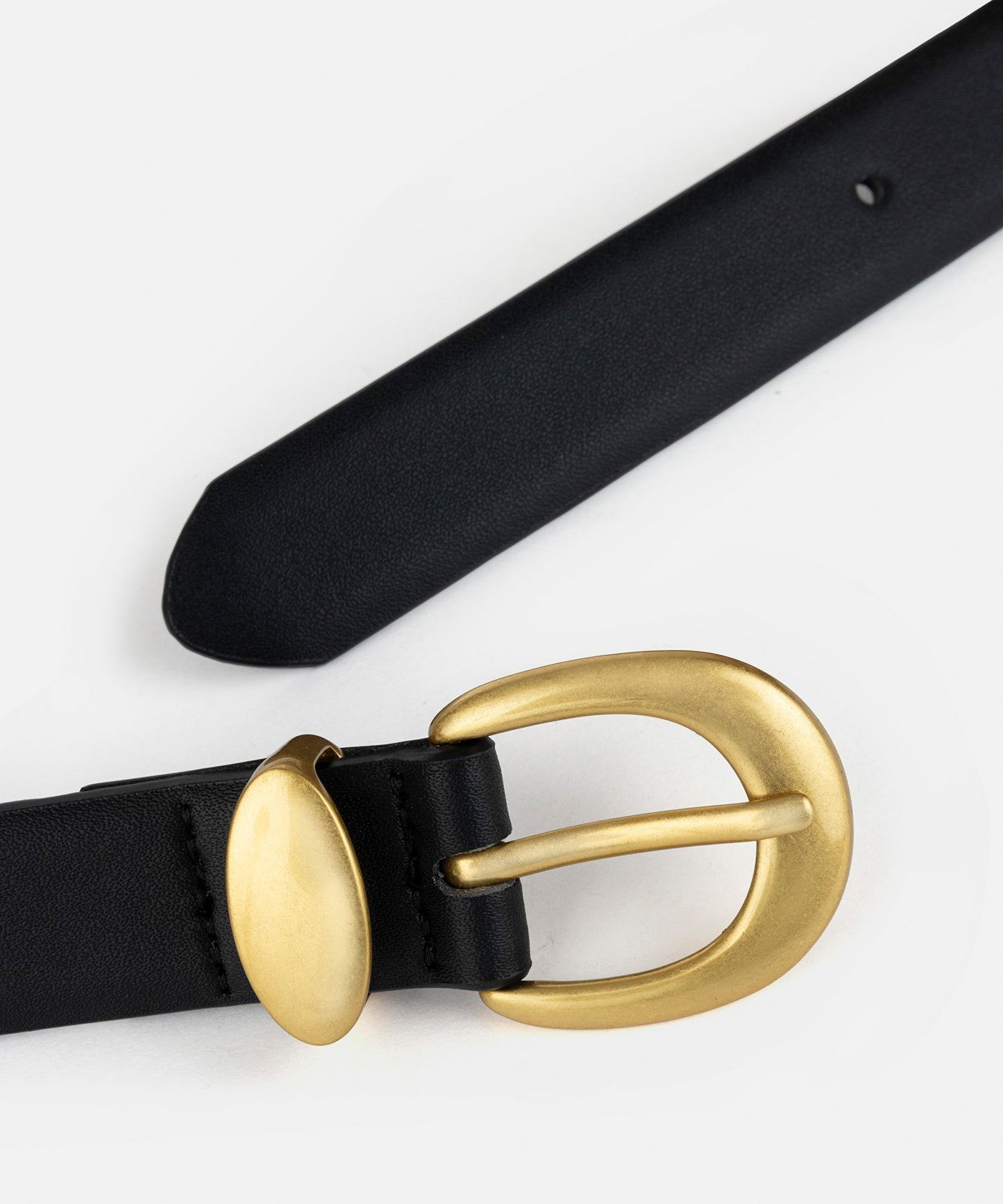 Deri Görünümlü Kemer