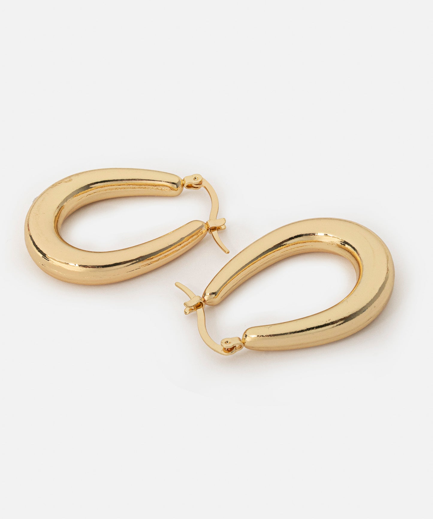 Metal Oval Küpe