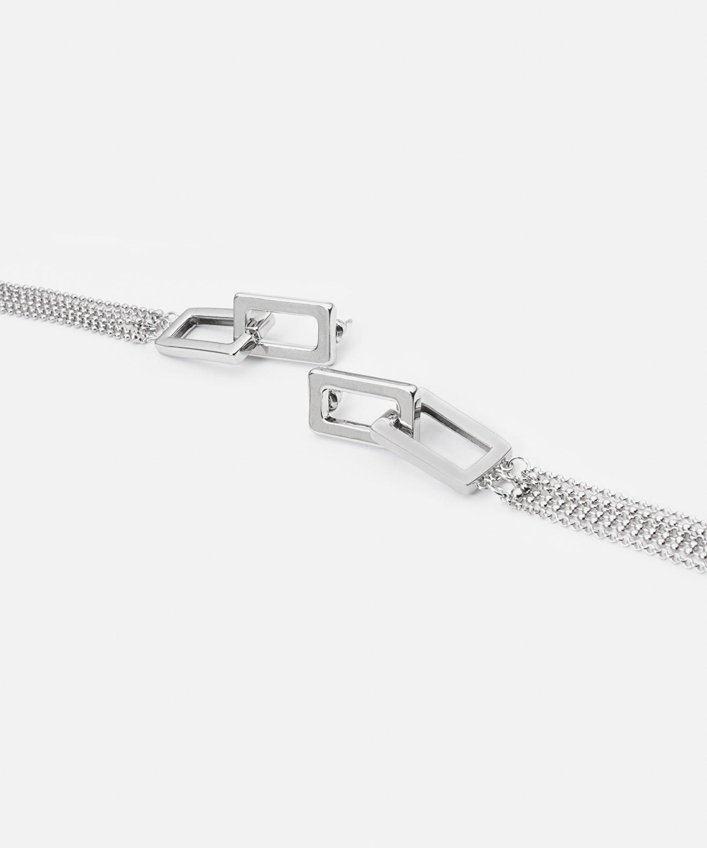 Iç Içe Geçmiş Sallantılı Zincir Küpe